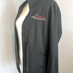 Longhorn Steakhouse windbreaker